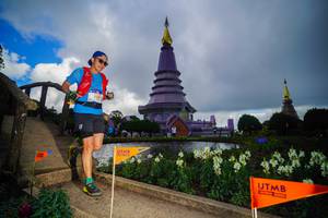 BIB: 5722
                            <button type="button" onclick="openModal(19230025)" class="btn btn-primary btn-sm float-right btn-popup" data-toggle="modal" data-target=".modal-high-quality">
                        <i class="fas fa-shopping-cart"></i> Add to Cart
                    </button>
                                            <button type="button" onclick="isThisMe(19230025, true)" class="btn btn-success btn-sm float-right btn-popup btn-isme hidden" data-toggle="tooltip" data-placement="bottom" title="นี่คือรูปของคุณใช่ไหม คลิกที่นี่เพื่อเอาเข้าอัลบั้ม">
                        <i class="fas fa-plus"></i> Add to album
                    </button>
                    <button type="button" onclick="isThisMe(19230025, false)" class="btn btn-warning btn-sm float-right btn-popup btn-isnotme hidden">
                        <i class="fas fa-ban"></i> Remove from album
                    </button>